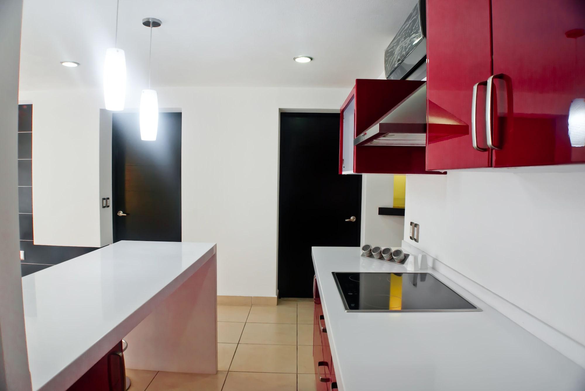 Ramada By Wyndham Acapulco Hotel & Suites Екстериор снимка